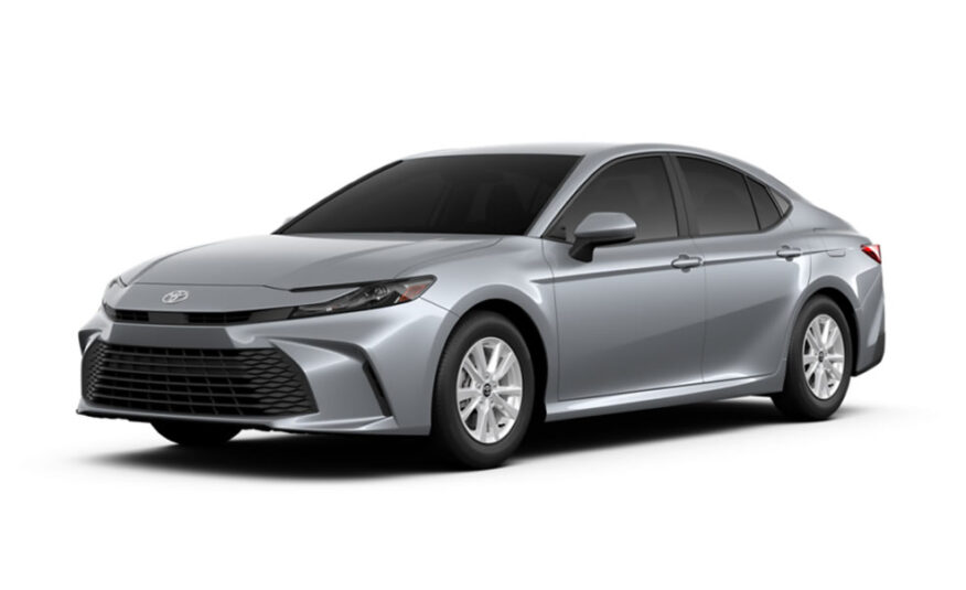 2025 Toyota Camry SE Hybrid (Front-Wheel Drive)