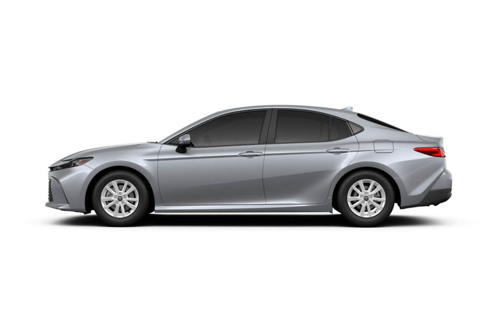 2025 Toyota Camry LE Hybrid (Front-Wheel Drive)