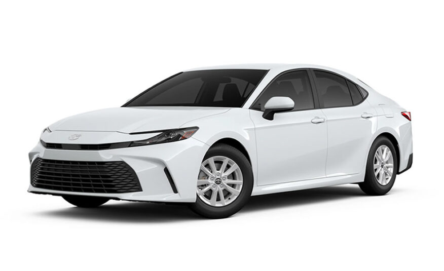 2025 Toyota Camry SE Hybrid (Front-Wheel Drive)